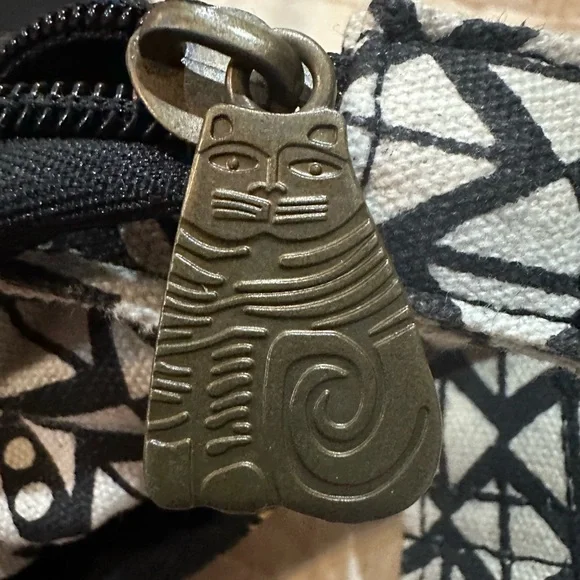 Laurel Burch Crossbody purse - Picture 6 of 6